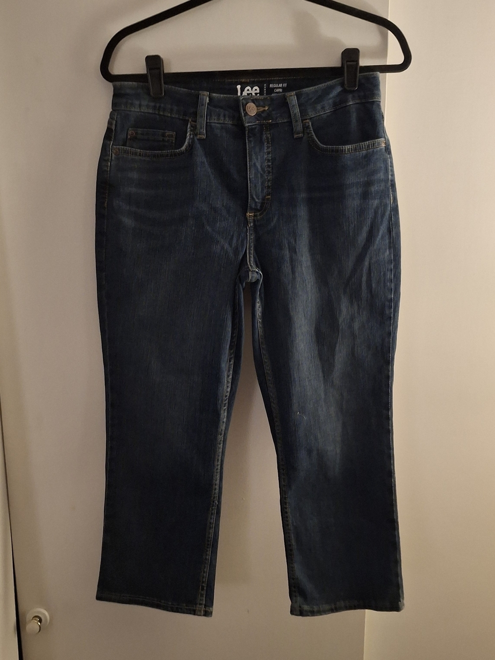 Lee Women's Distressed Dark Blue Mid Rise Cropped Capris